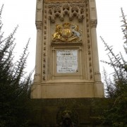 Queen Victoria Memorial, Hochheim